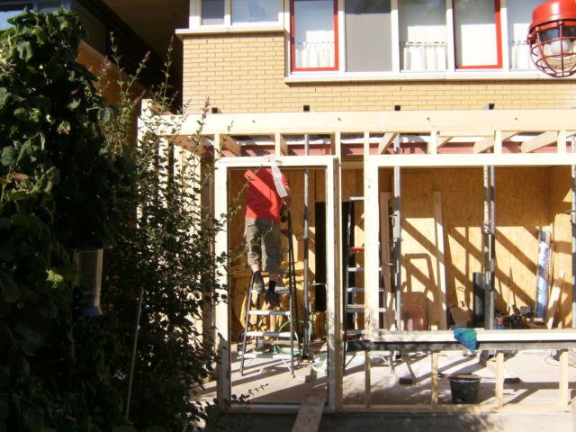 Aanbouw aan achterzijde woning