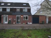 Aanbouw aan voorzijde woning