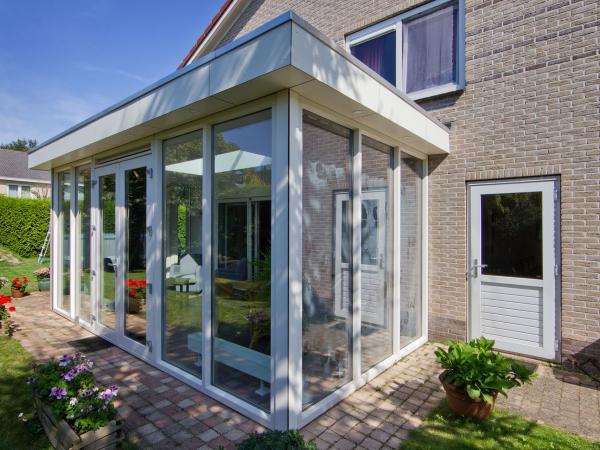 Uitbreiding en verbouwing woning