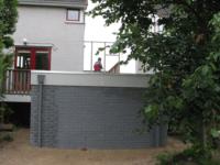 Aanbouw aan woning, deels verdiept aangelegd