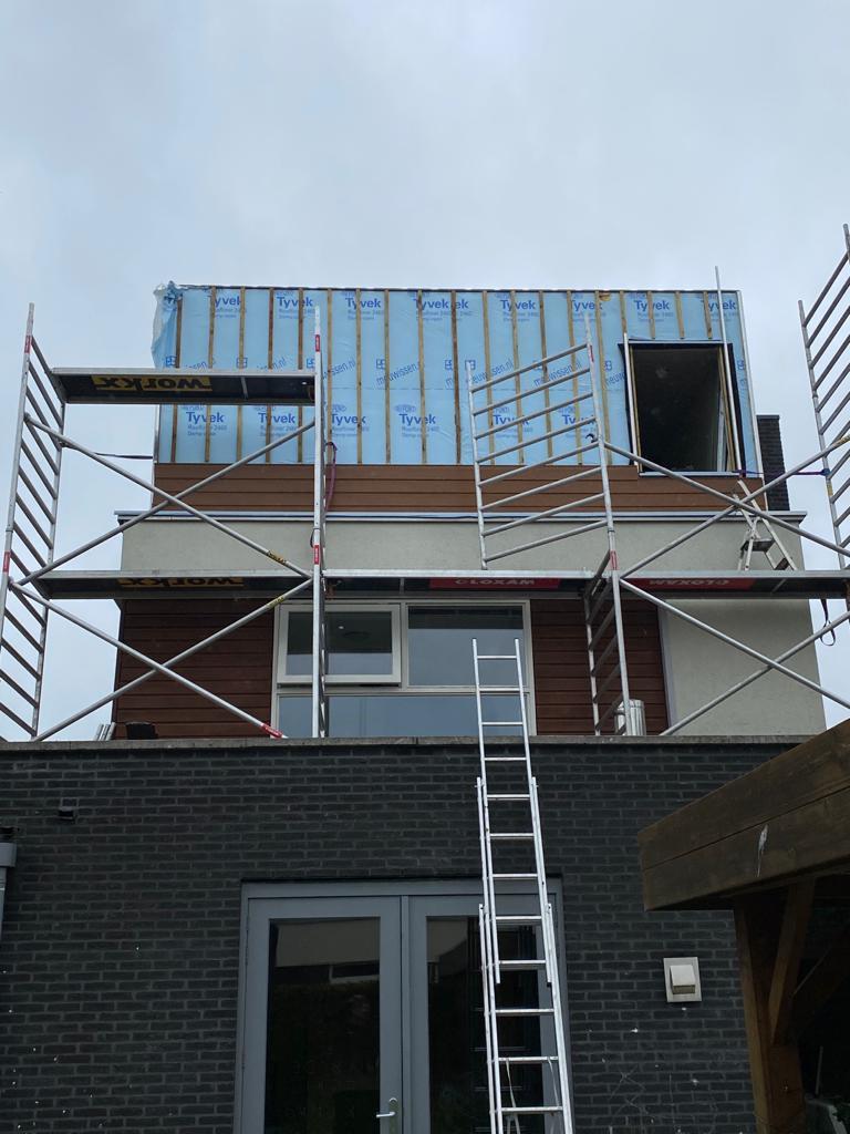 Dakopbouw op woning