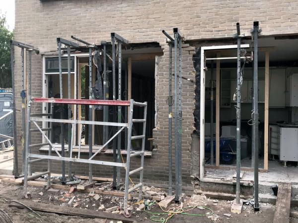 Aanbouw en verbouw woning