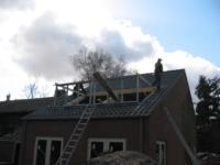 Aanbouw aan achterzijde woning en verhoging nok