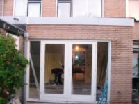 Aanbouw aan achterzijde woning met lichtstraat