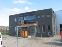 Nieuwbouw kantoor met loods